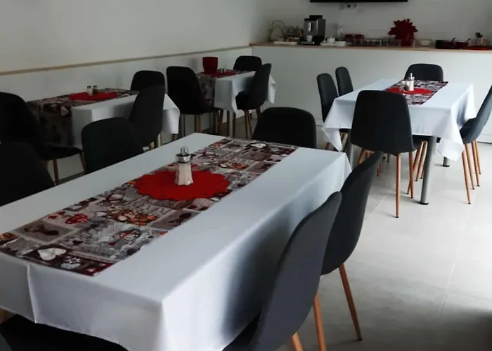 Hungasthaus 08 公寓 *